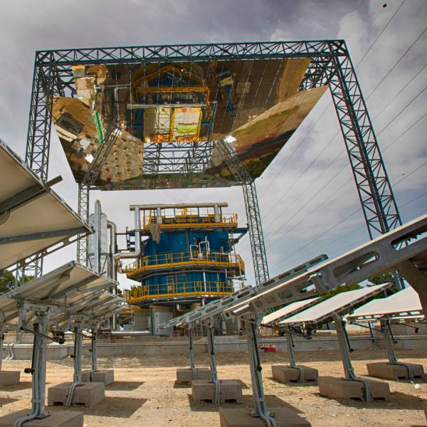 STEM® CST - Concentrated Solar Thermo-Electric